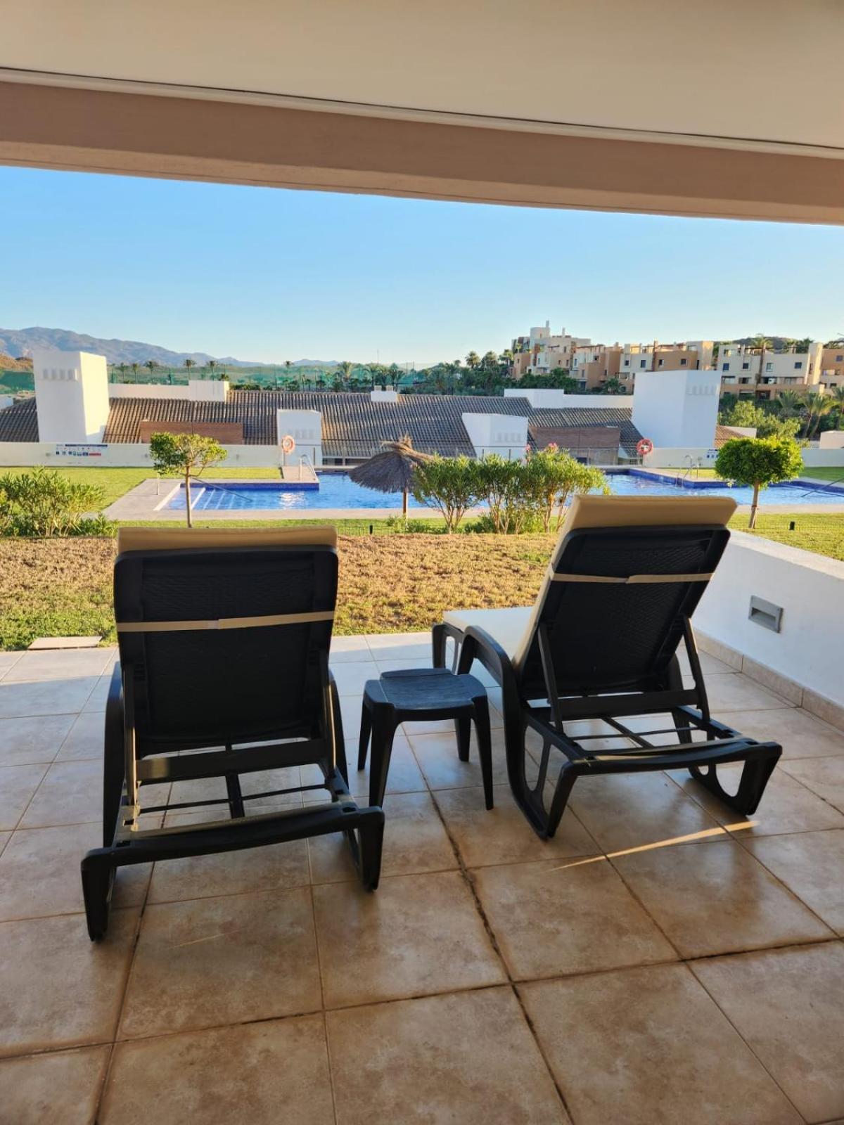 Bajo Con Vistas A La Piscina En Valle Del Este Golf L'Île-Rousse Dış mekan fotoğraf